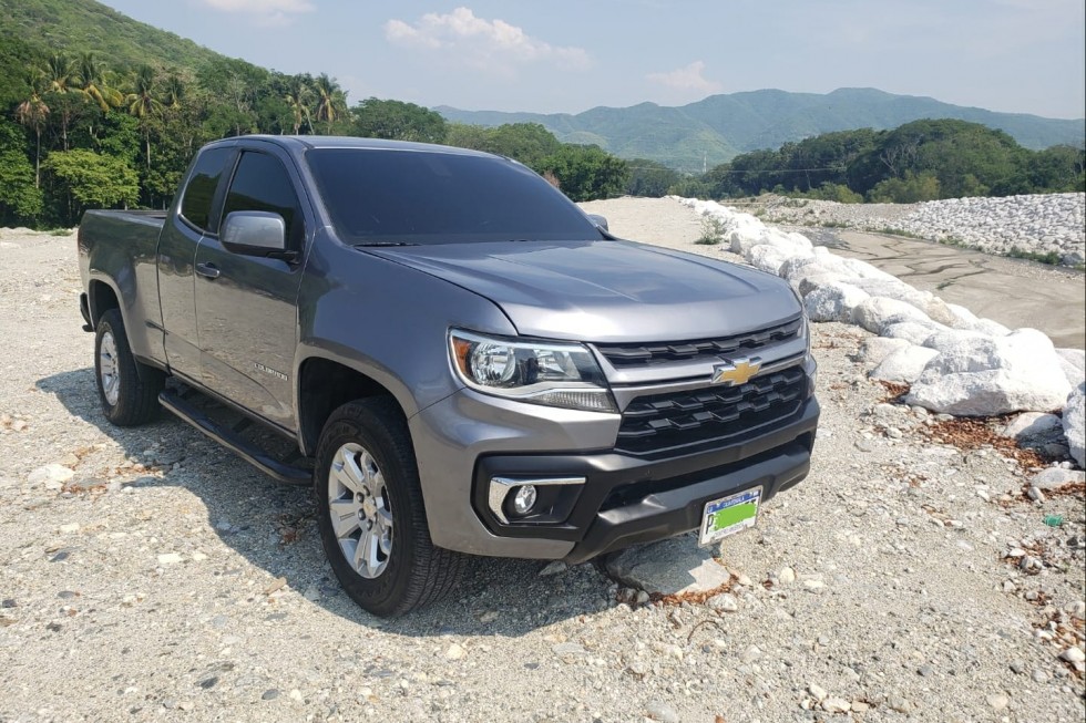 pickup chevrolet colorado 4