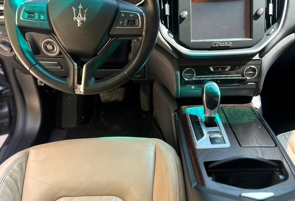 Maserati Ghibli S Q4 2015 BLACK 9