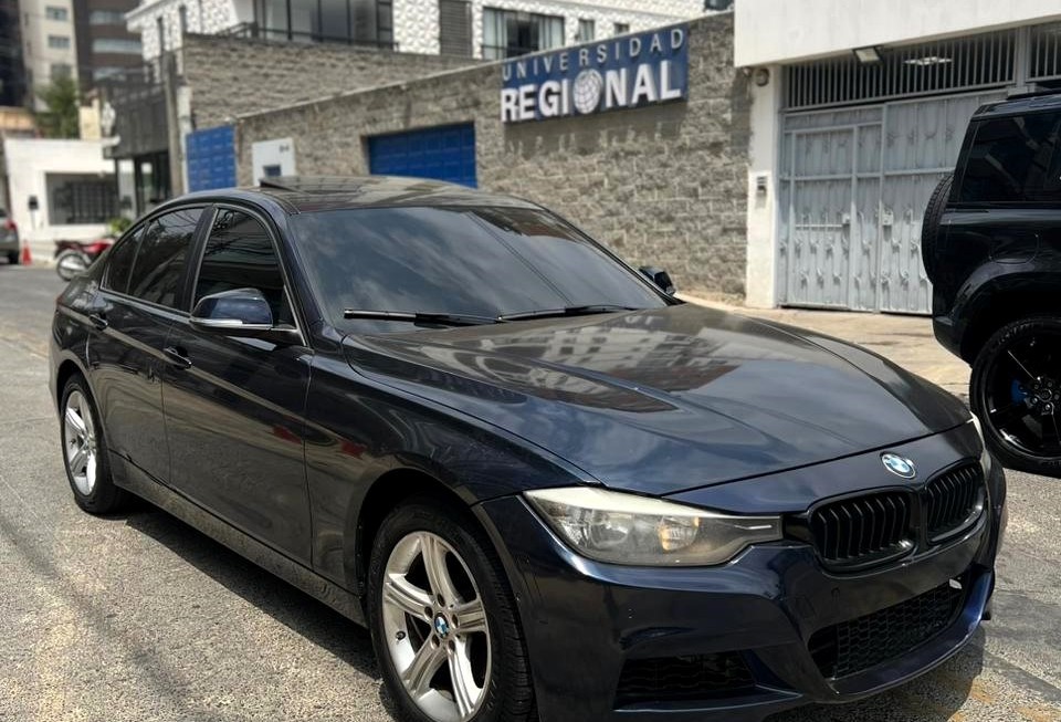 BMW 328i Xdrive 2014 BLUE IMP 1