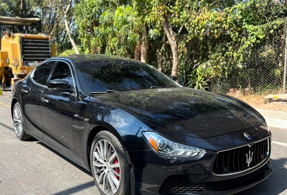 Maserati Ghibli S Q4 2015 BLACK 1