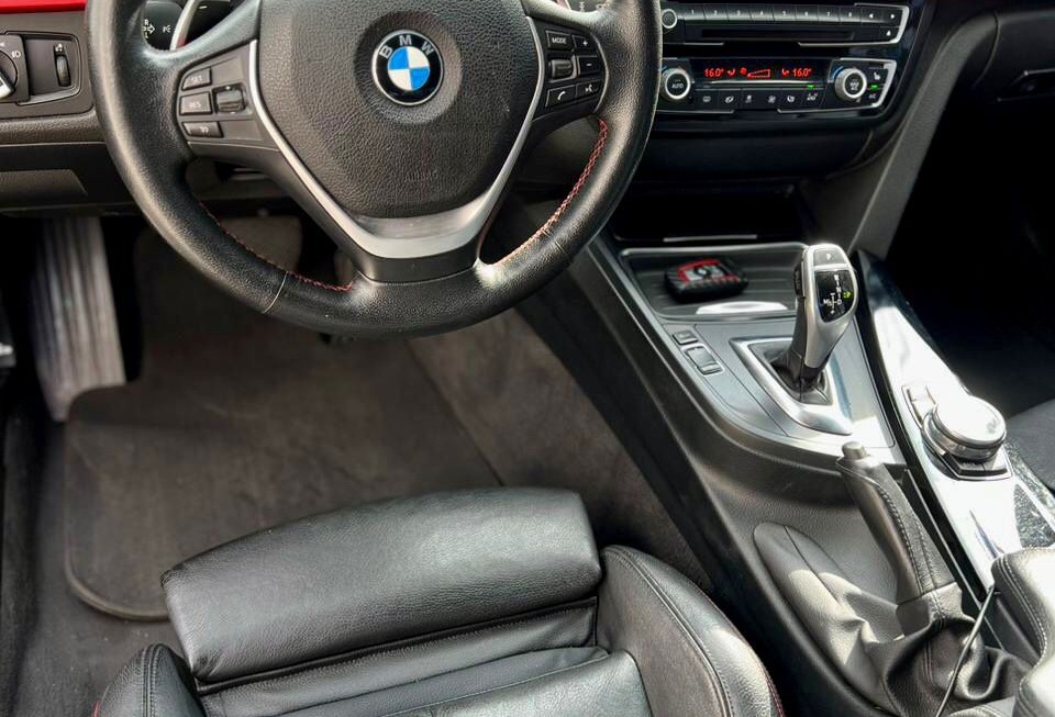 BMW 428i Coupé 2014 RWD IMP RED 9