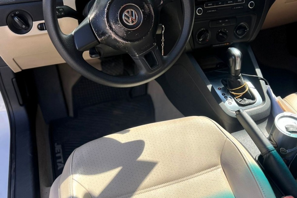 Volkswagen Jetta SE TSI 2014 IMP WHITE 9