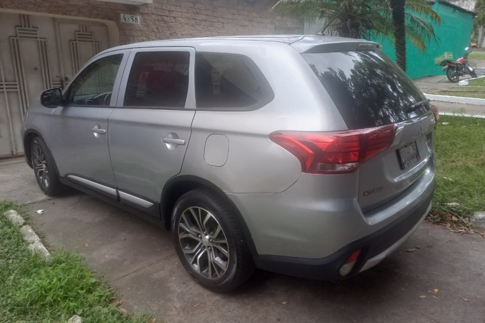 32907e126fd44346a7e88d89db465427