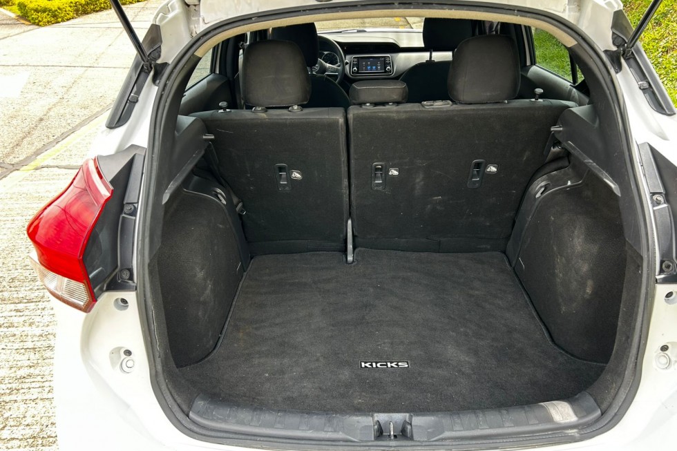 WhatsApp Image 2025-11-11 at 2.04.07 PM (4)