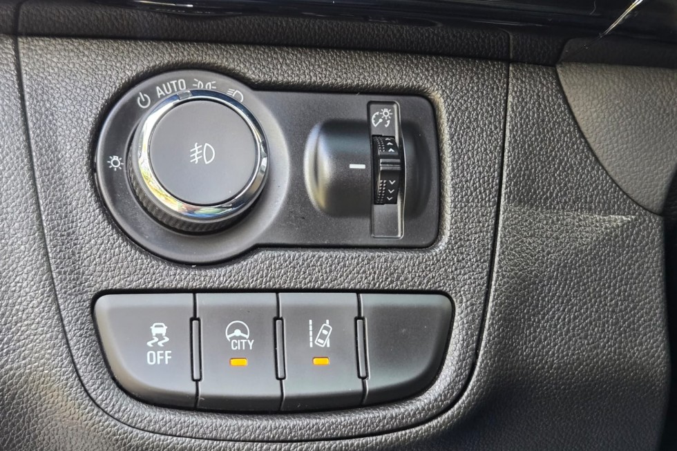 f08c39eb-0122-4612-80f6-6402aa01f1a9