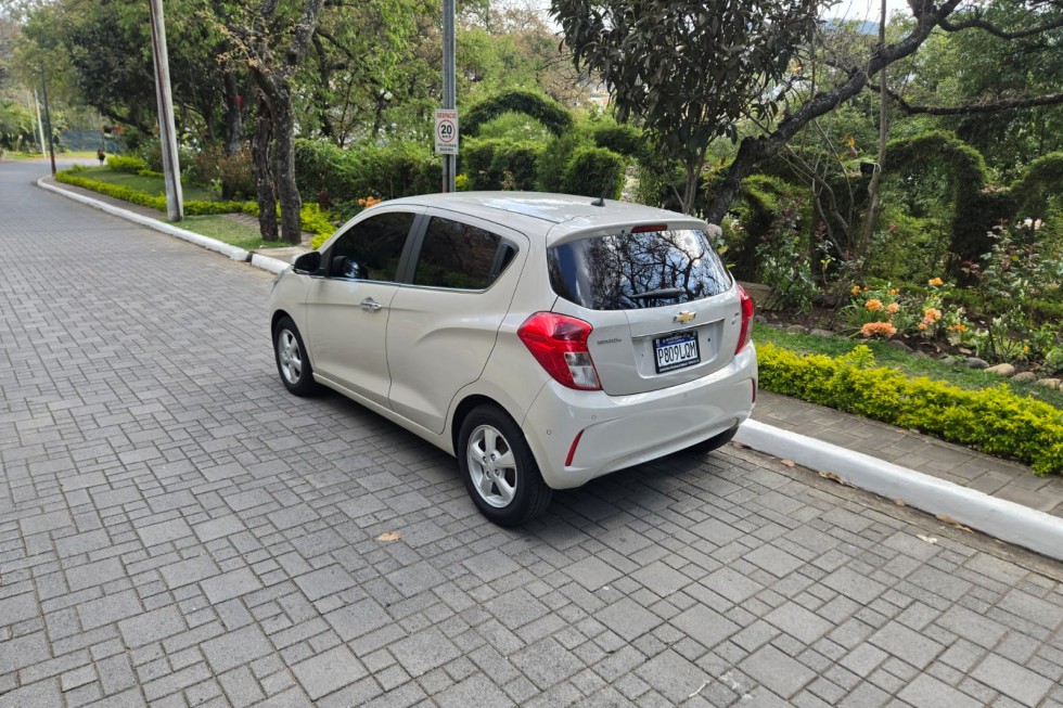 5df74b27-f75a-4672-b240-c222917aa7e2