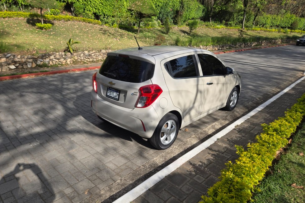 a2bbf1f8-d16e-418b-93cf-5104b93229f5